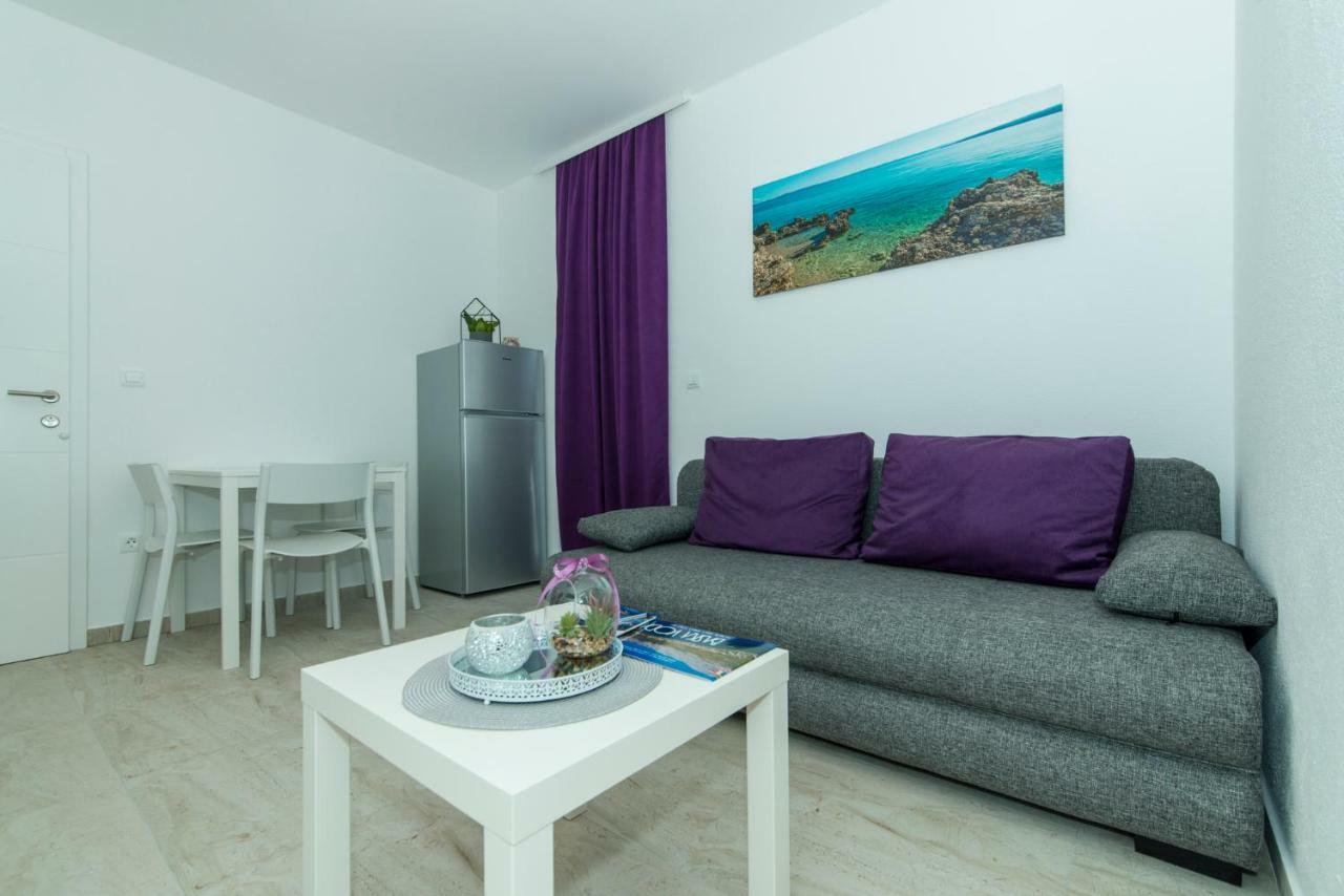 Apartmani Spiline - Mia Baška Voda エクステリア 写真